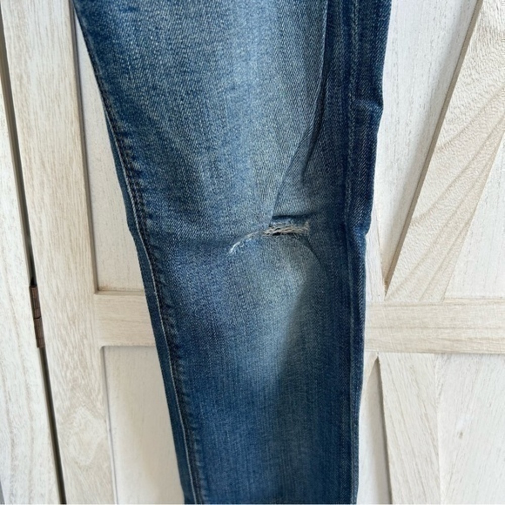 πHudson Gia Midrise skinny distressed wash jeans π 26 - Picture 8 of 13